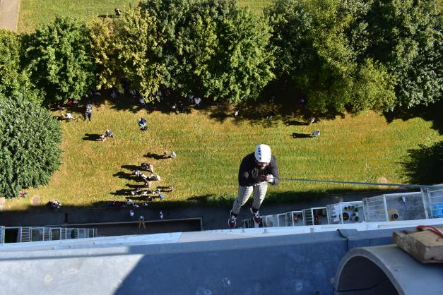 Descente en rappel
